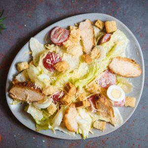 ЦЕЗАРЬ С КУРИЦЕЙ